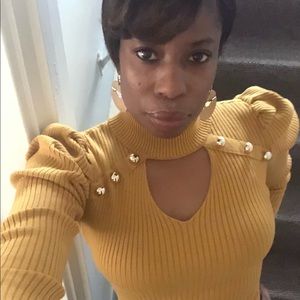 Meet your Posher, Felicia